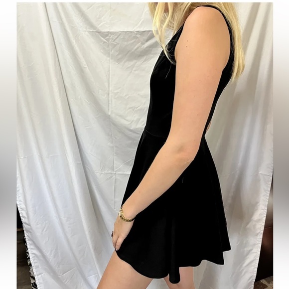 Lulus Black skater dress - Picture 2 of 5